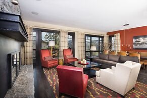 Bachelor Gulch Village