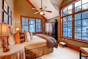 Bachelor Gulch Village