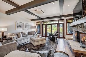 Bachelor Gulch Village