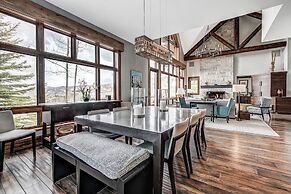 Bachelor Gulch Village