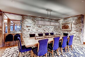 Bachelor Gulch Village