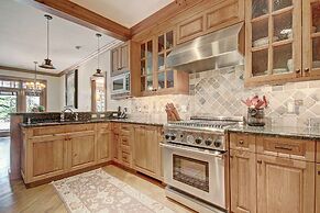 Bachelor Gulch Village