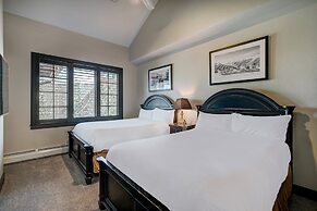 Bachelor Gulch Village