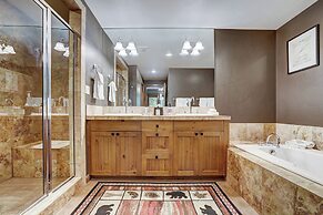 Bachelor Gulch Village