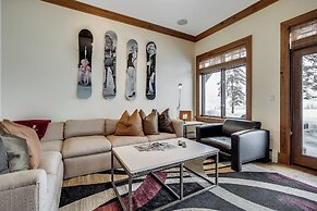 Bachelor Gulch Village