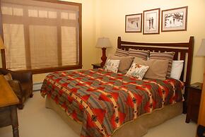 Bachelor Gulch Village