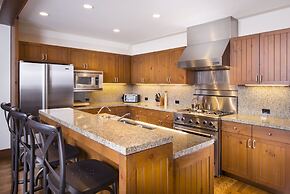 Bachelor Gulch Village