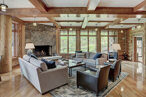 Bachelor Gulch Village