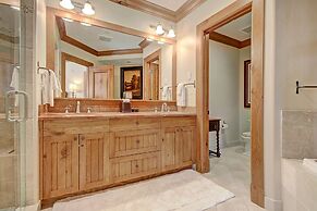 Bachelor Gulch Village