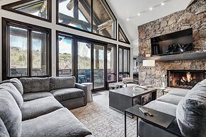 Bachelor Gulch Village