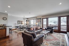 Bachelor Gulch Village