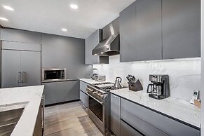 Bachelor Gulch Village