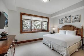 Bachelor Gulch Village