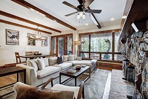 Bachelor Gulch Village