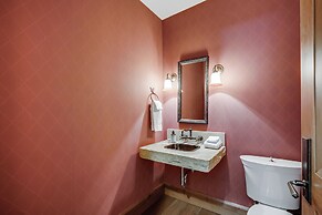 Bachelor Gulch Village