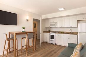 Radisson Beachfront Hotel - Panama City Beach