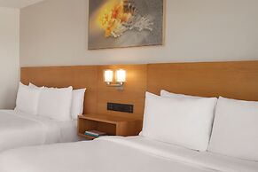 Radisson Beachfront Hotel - Panama City Beach