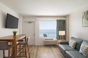 Radisson Beachfront Hotel - Panama City Beach
