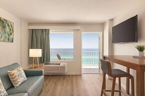 Radisson Beachfront Hotel - Panama City Beach