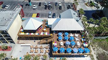 Radisson Beachfront Hotel - Panama City Beach