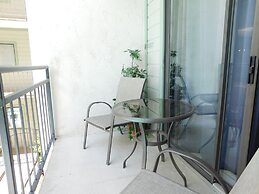 Laurel Inn Condominium