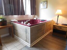 Laurel Inn Condominium