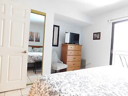 Laurel Inn Condominium