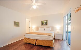 Berkley Lake Townhomes