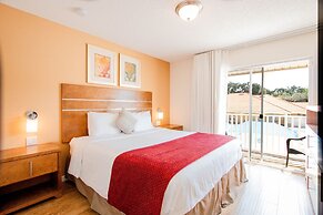 Berkley Lake Townhomes