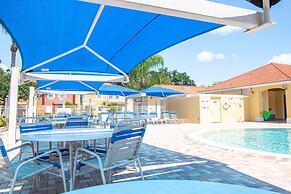 Berkley Lake Townhomes