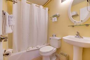 Casablanca Oceanside Inn