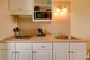 Casablanca Oceanside Inn