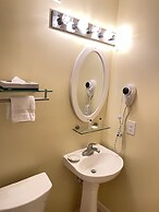 Casablanca Oceanside Inn