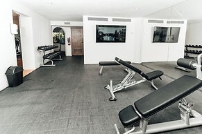 Bahia Hotel & Beach House