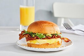 Courtyard by Marriott Newark-University of Delaware