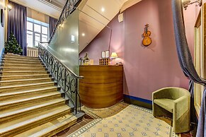 Sonata on Mayakovskogo