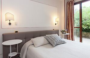 Hotel Monti