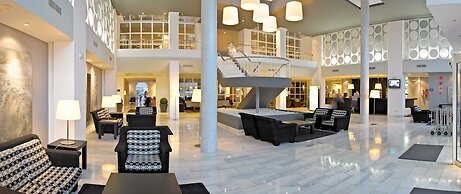 Protur Vista Badía Aparthotel