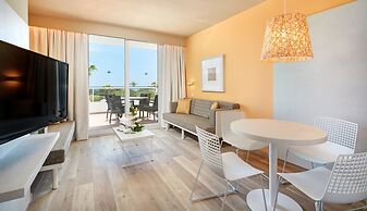 Protur Vista Badía Aparthotel