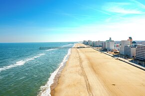 The Atrium Resort, Virginia Beach by Vacatia