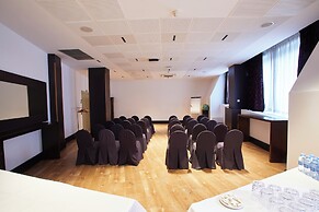 Grand Plaza Hotel & Wellness