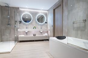 Grand Plaza Hotel & Wellness