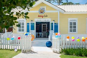 Ocean Blue & Sand Beach Resort - All Inclusive