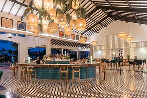 Ocean Blue & Sand Beach Resort - All Inclusive