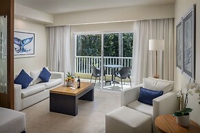 Ocean Blue & Sand Beach Resort - All Inclusive