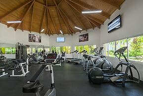 Ocean Blue & Sand Beach Resort - All Inclusive