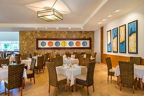 Ocean Blue & Sand Beach Resort - All Inclusive