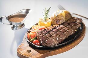 Ocean Blue & Sand Beach Resort - All Inclusive