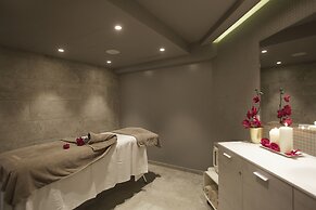 Ski Plaza Hotel & Wellness