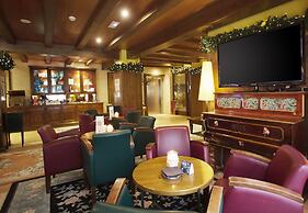 Ski Plaza Hotel & Wellness